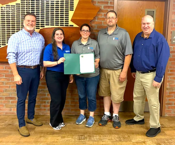 Commissioners recognize regional dairy farmers